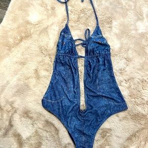 FUN GUESS BATHING SUIT